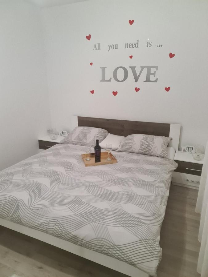 Manuela Daire Senj  Dış mekan fotoğraf
